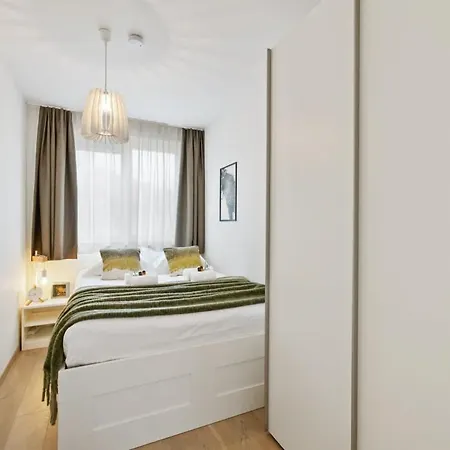 Beautiful Bel-etage In * Blankenberge